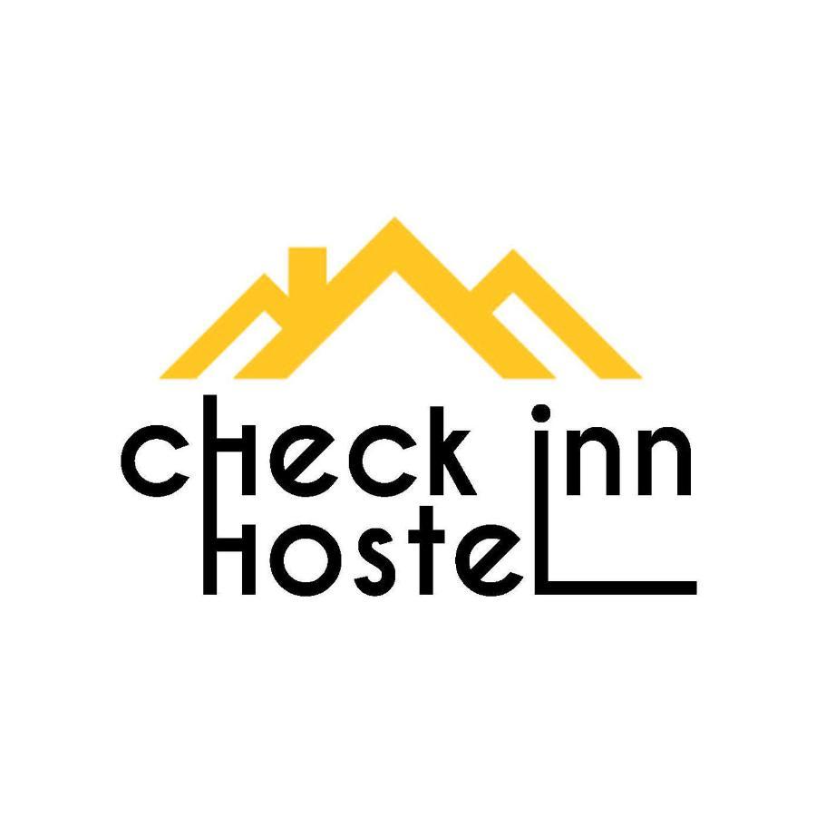 Check Inn Hostel 阿拉木图 外观 照片